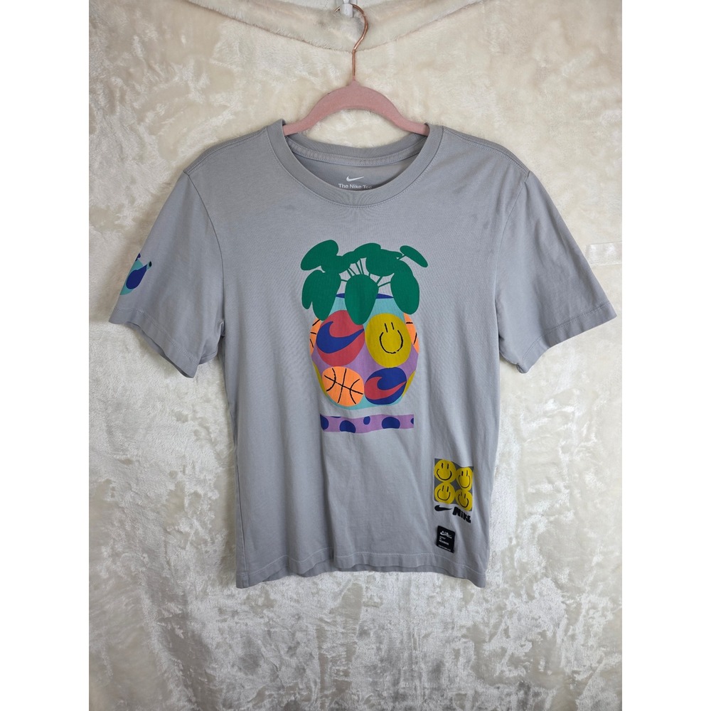 Nike AIR Artist In Residence David Bruce Grey Graphic T-Shirt‎ Mens Small